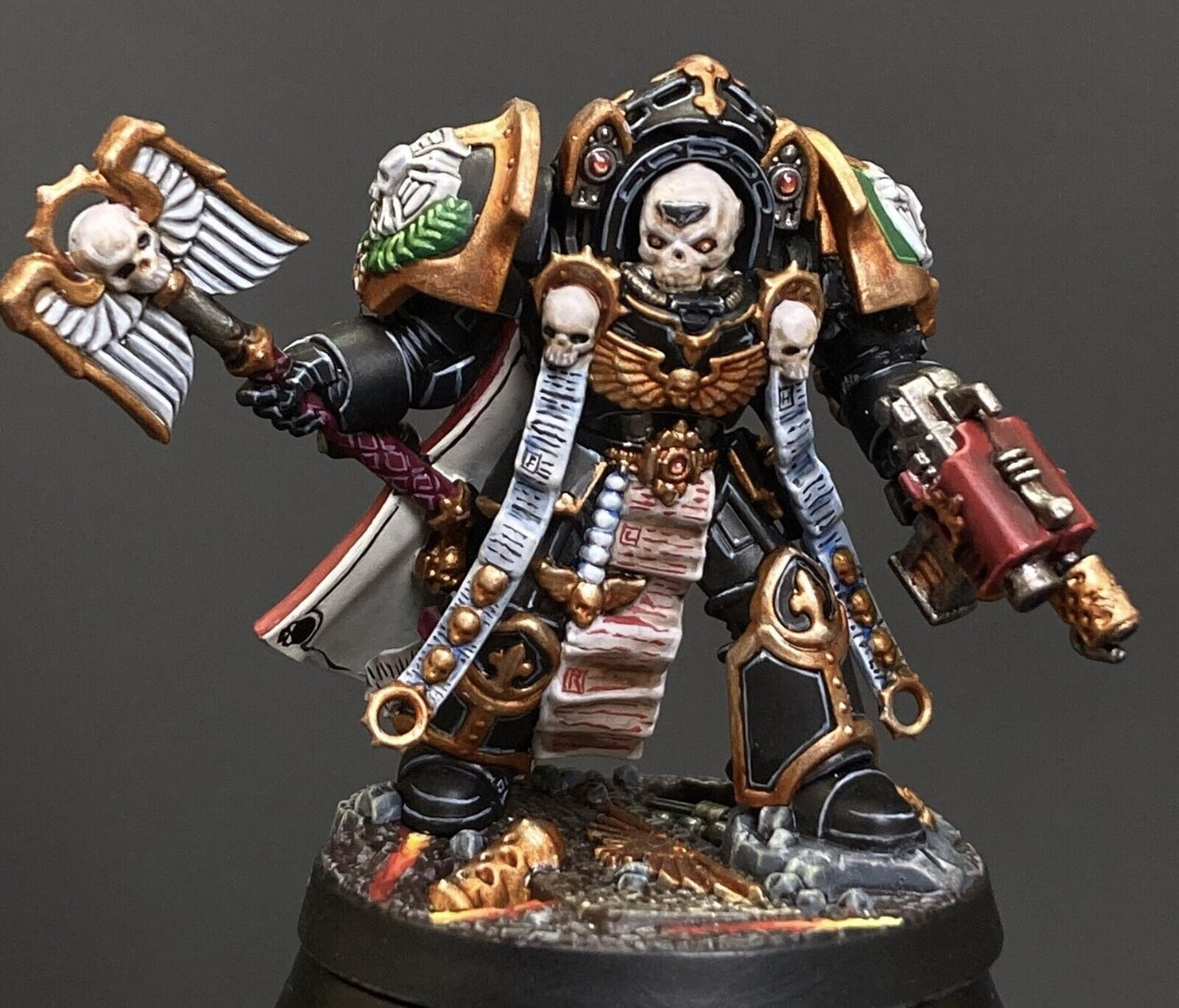 Chaplain Tarentus, Space Marines - Warhammer 40K
