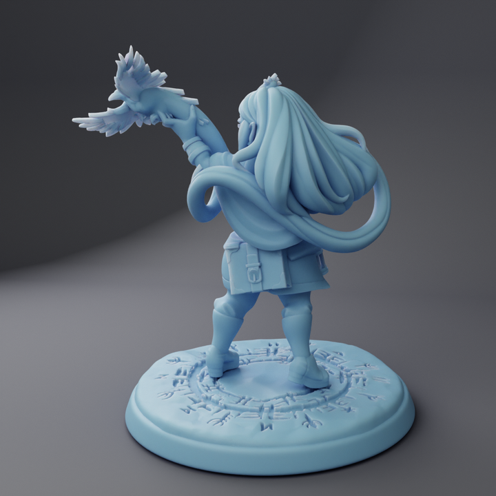 Twin Goddess Miniatures - Hadrey, the Halfling Warlock - 2025 February