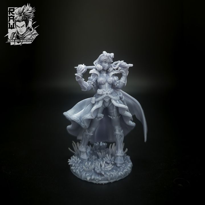 Ronin Arts - Bianca, Snow White
