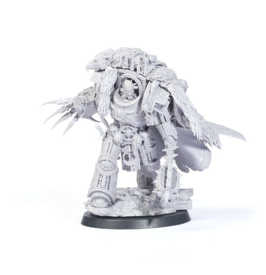 Horus Ascended, Primarch of Luna Wolves  - Warhammer 40K
