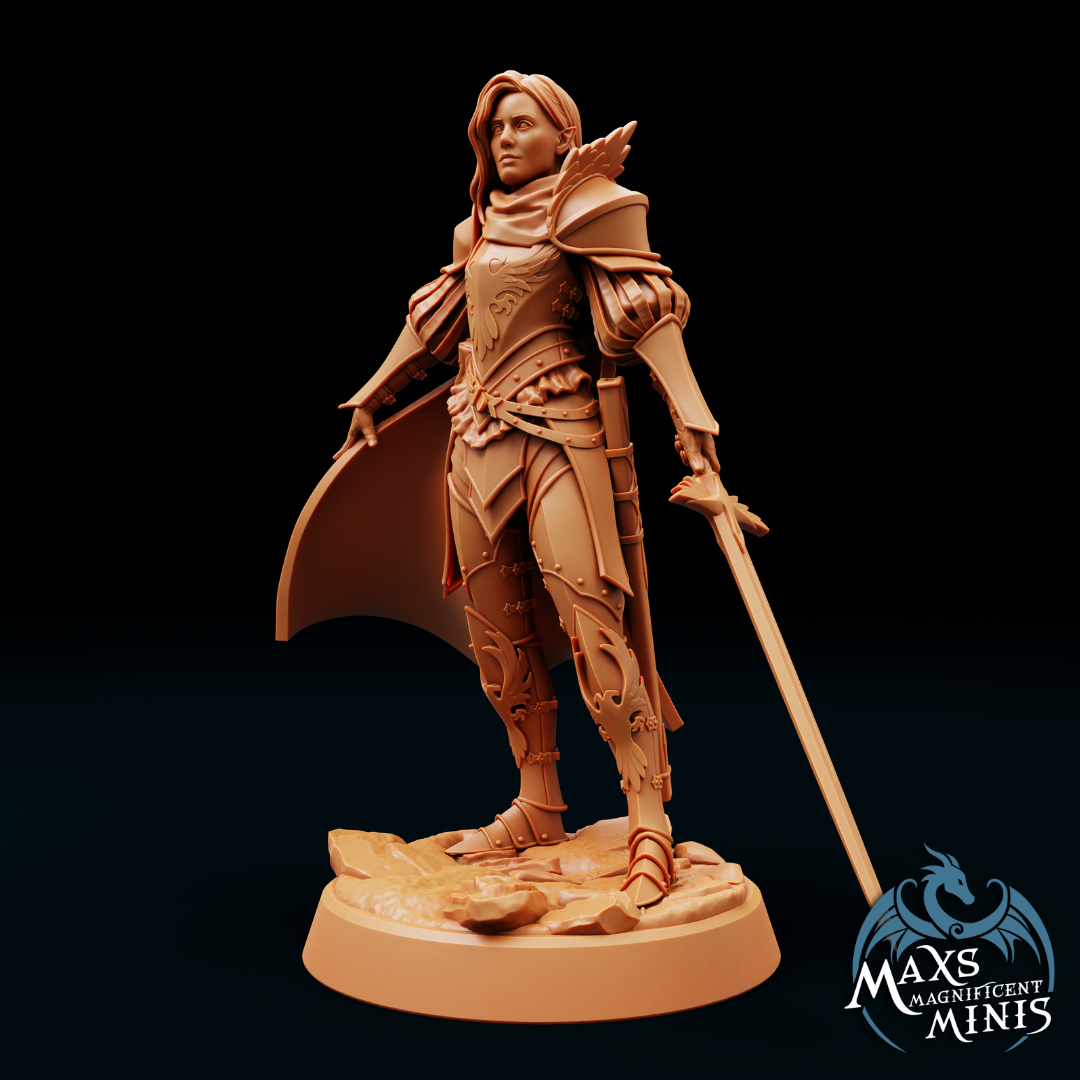 Max Magnificent Minis - Esther, The Griffon Knight