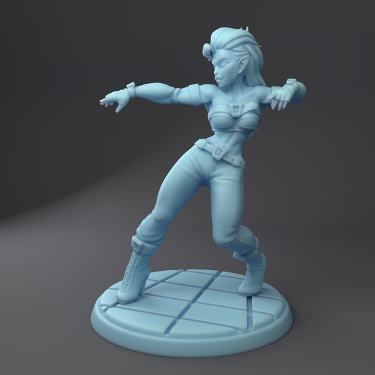 Twin Goddess Miniatures - Maggona, Orcish Dancer - 2022 January Release
