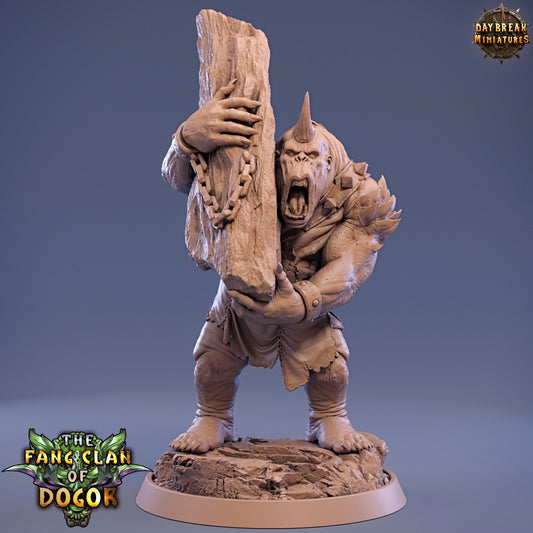 Daybreak Miniatures - Bugbear Tjundra The Crusher - The Fang Clan of Dogor 2022 August